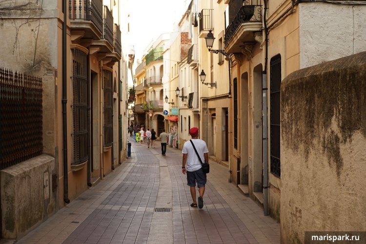 Старый город в Tossa de mar