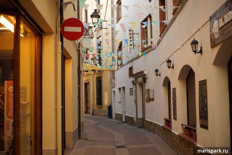 Старый город в Tossa de mar