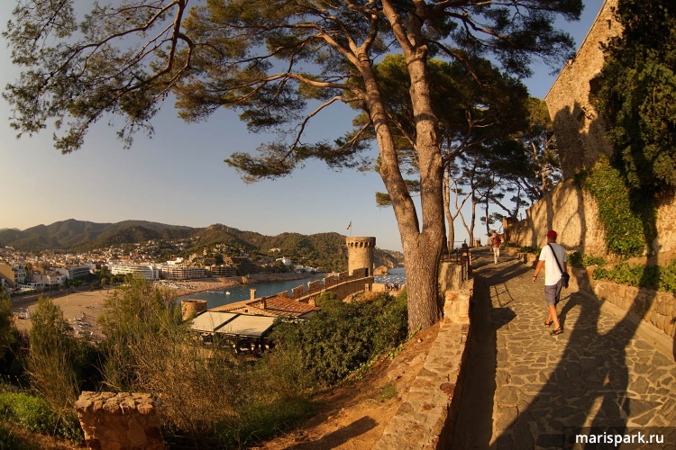 Tossa de mar бухта