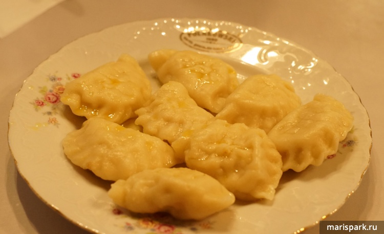 Пироги с сыром и картошкой