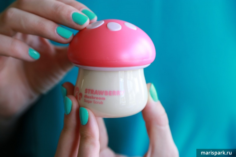 Strawberry Mushroom Sugar Scrub Tony Moly