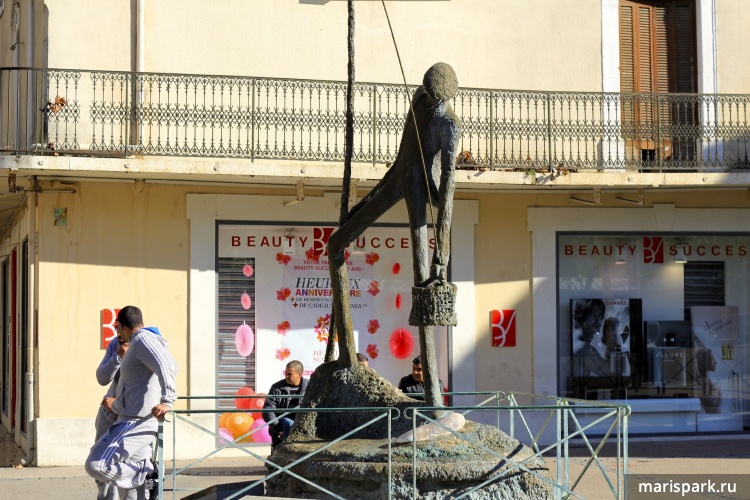 Люнель (Lunel)