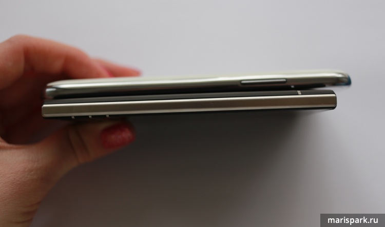 BlackBerry passport and Samsung Galaxy Note 2